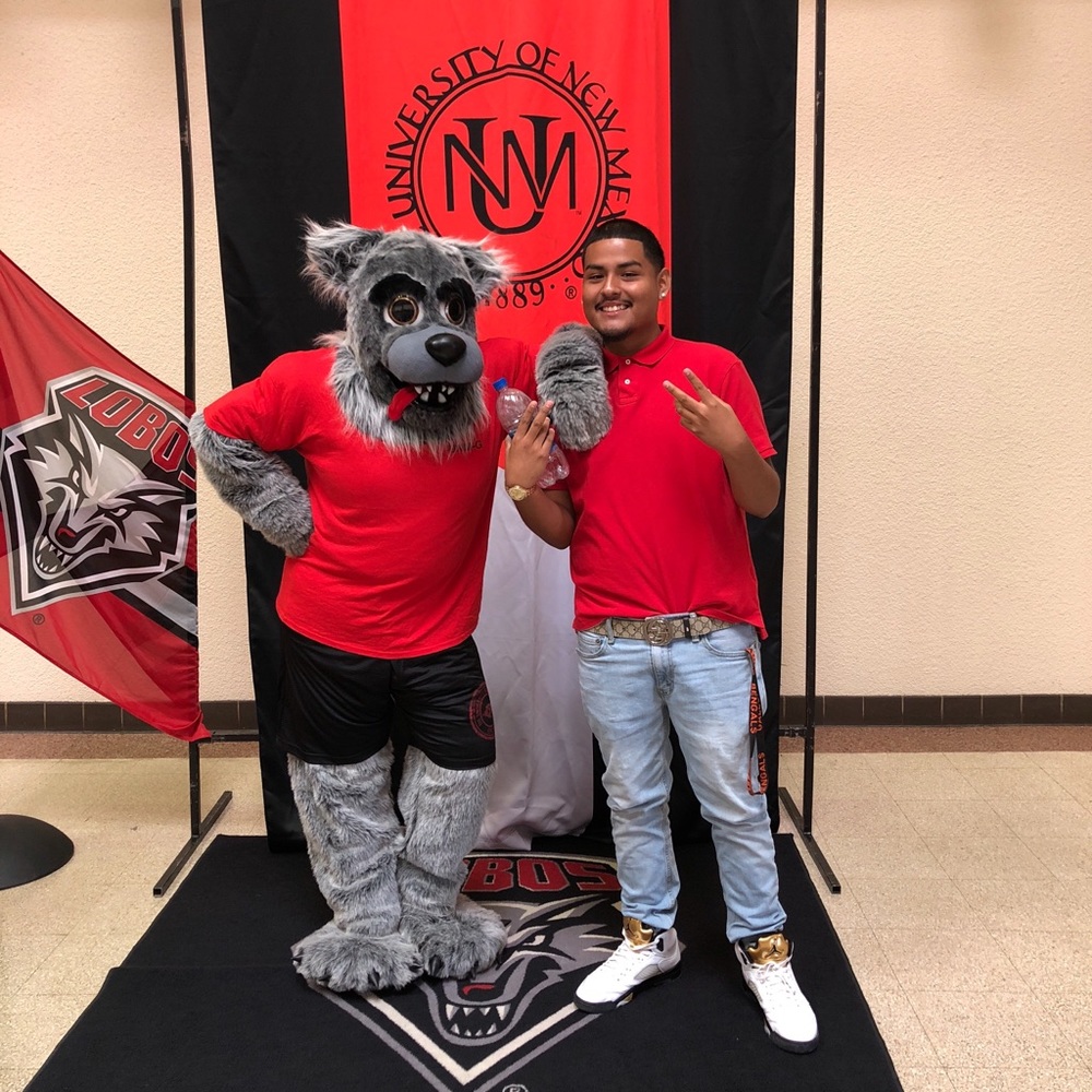 Meet your Posher, Damien